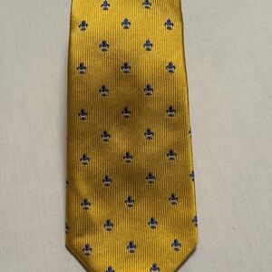 Charles Tyrwhitt Yellow Tie with Blue Accents